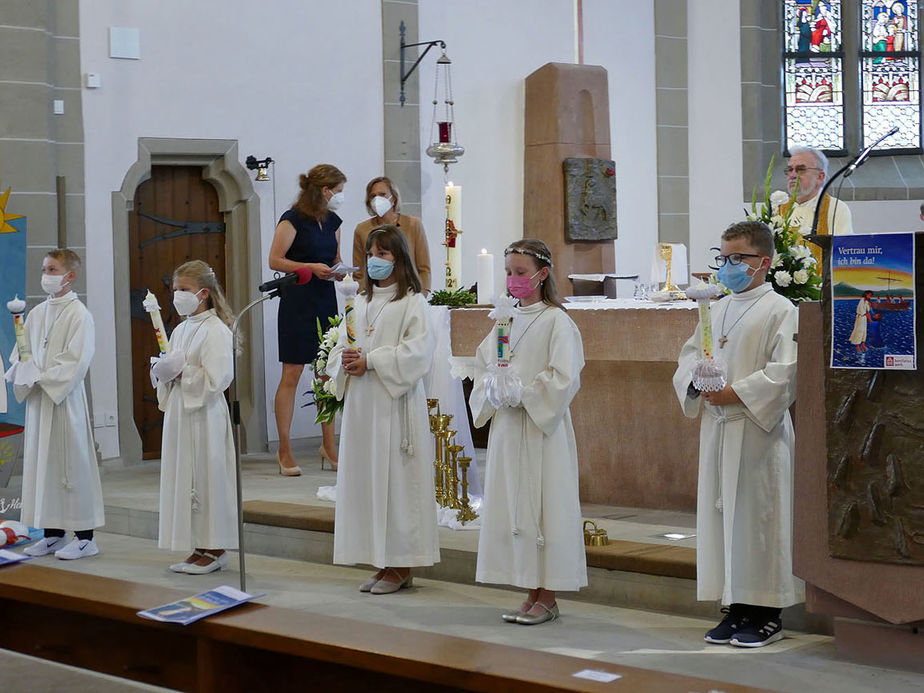 Feier der 1. Heiligen Kommunion in Sankt Crescentius (Foto: Karl-Franz Thiede)